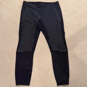 Men's Lululemon Black Surge Hybrid Pant Size 36